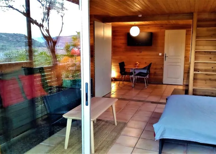 Studio 32m2 - dans propriété avec vue imprenable sur le Lac du Salagou