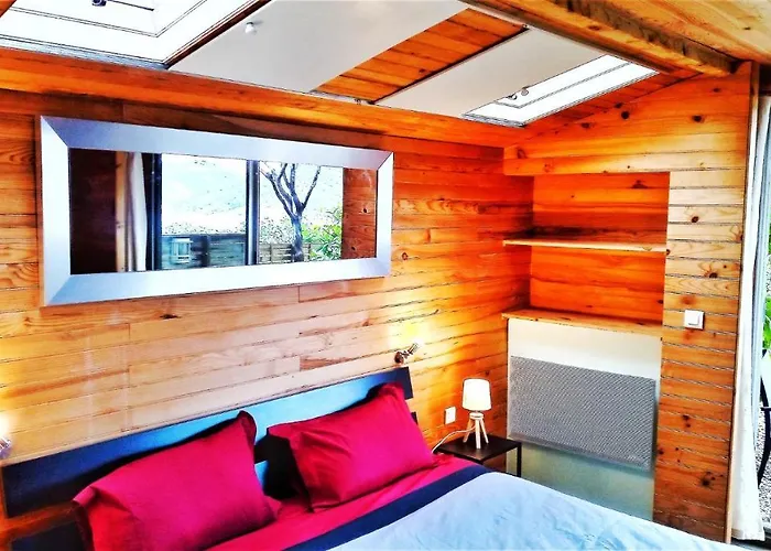 Studio 32m2 - dans propriété avec vue imprenable sur le Lac du Salagou